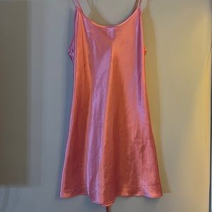 La vie en rose slip dress in pink